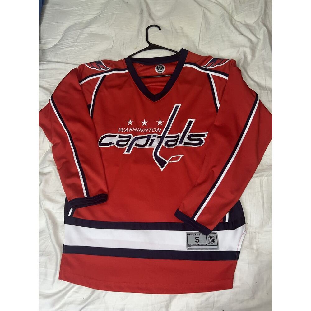 Adidas NHL Blank Washington Capitals Hockey Pullover Stitched Small Jersey